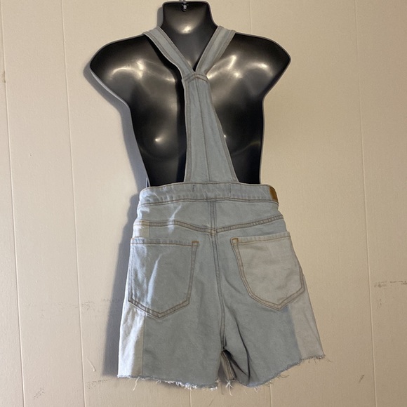 Hollister Light Blue Patchwork Denim Short Overalls - Picture 5 of 7
